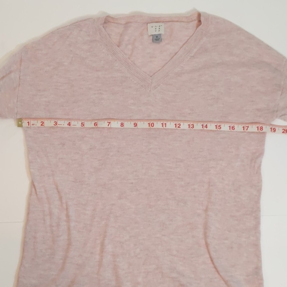 A.n.deway pink v neck sweater - Picture 7 of 7